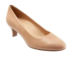 Women's Trotters Fab Pumps