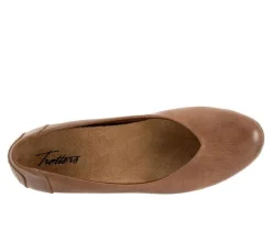 Women's Trotters Iris Flats
