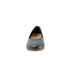 Women's Trotters Iris Flats