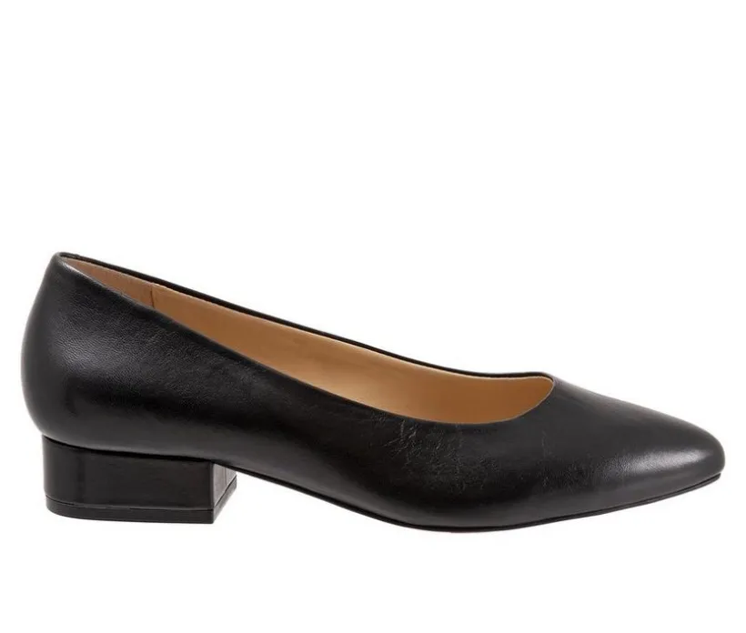 Women's Trotters Jewel Pumps