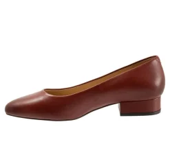 Women's Trotters Jewel Pumps