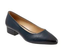Women's Trotters Jewel Pumps