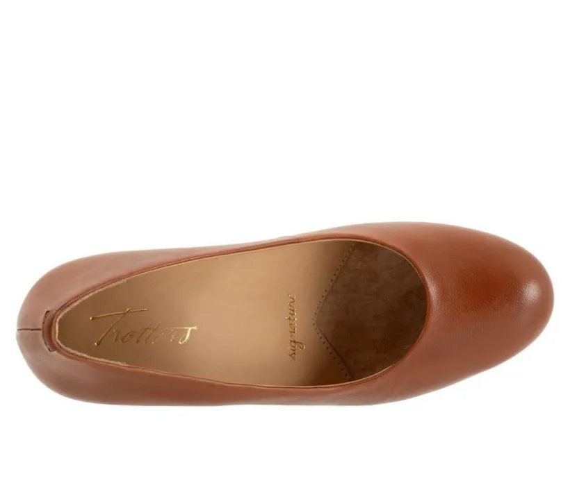 Women's Trotters Lanay Pumps