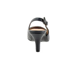 Women's Trotters Lexi Pumps