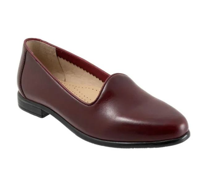 Women's Trotters Liz Lux Flats