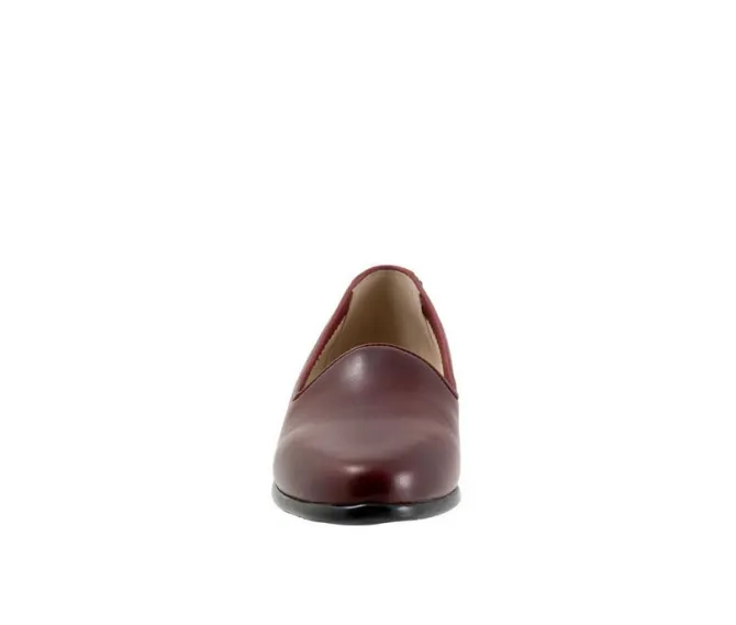 Women's Trotters Liz Lux Flats