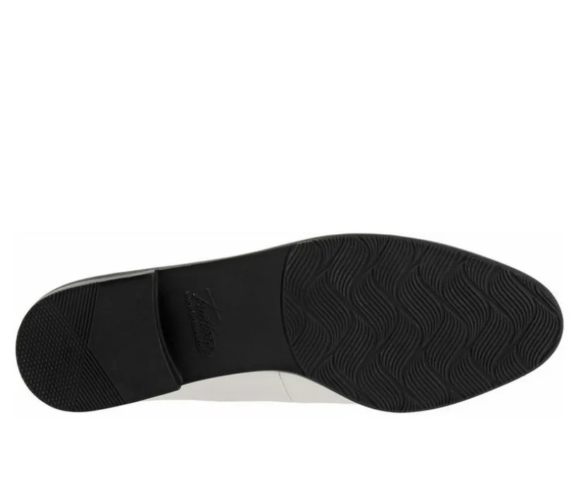 Women's Trotters Lola Flats