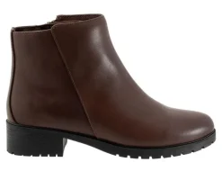 Women's Trotters Margo Booties