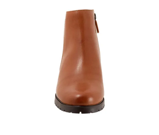 Women's Trotters Margo Booties