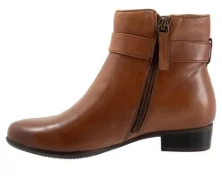 Women's Trotters Melody Booties