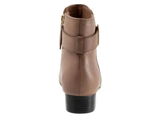 Women's Trotters Melody Booties