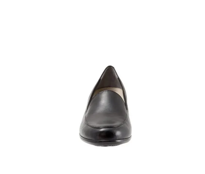 Women's Trotters Monarch Pumps
