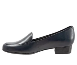Women's Trotters Monarch Pumps