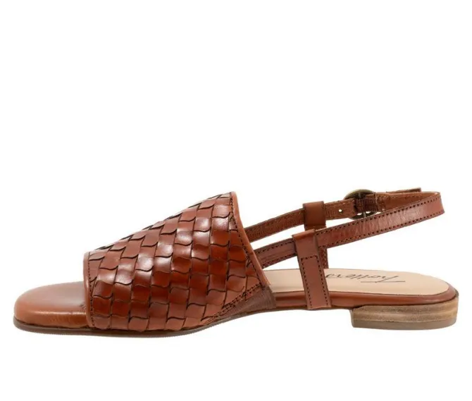 Women's Trotters Nola Sandals