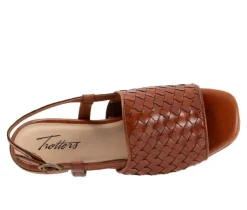 Women's Trotters Nola Sandals