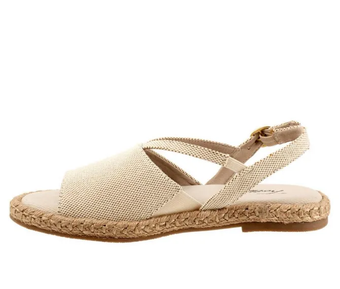 Women's Trotters Pepper Flat Sandals