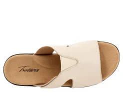 Women's Trotters Roxine Sandals