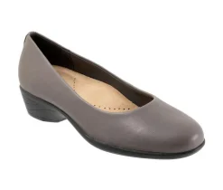 Women's Trotters Rozalin Low Heel Pumps