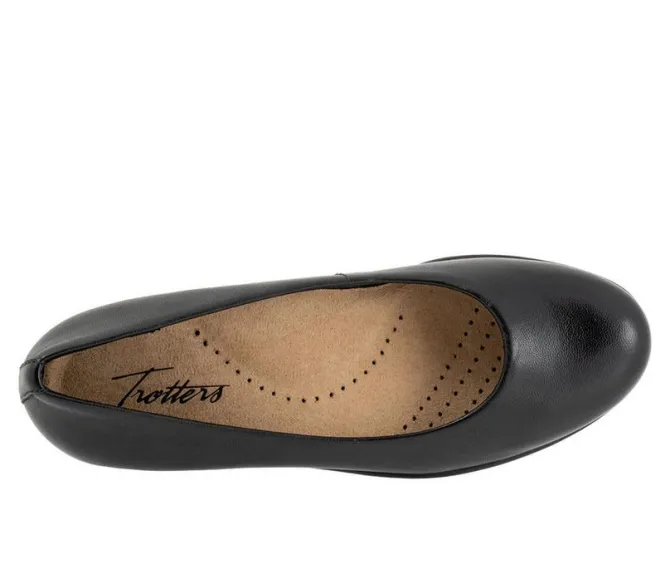 Women's Trotters Rozalin Low Heel Pumps