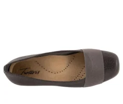 Women's Trotters Samantha Flats