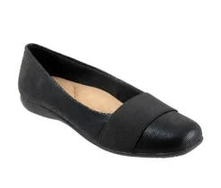 Women's Trotters Samantha Flats