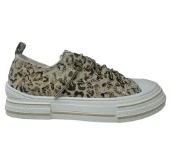 Women's Very G Aman Leopard Sneakers