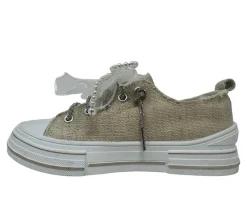 Women's Very G Aman Pearls Sneakers