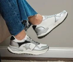 Women's VINTAGE HAVANA Cloud Sneakers