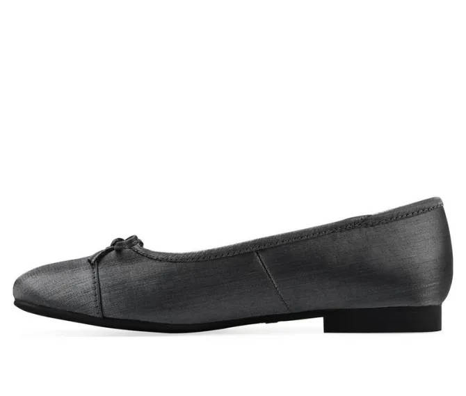 Women's White Mountain Bocci Flats