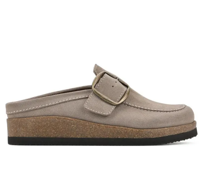 Women's White Mountain Bueno Clogs