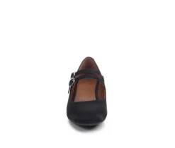 Women's White Mountain Courts Pumps