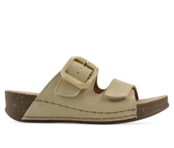 Women's White Mountain Fearful Footbed Sandals