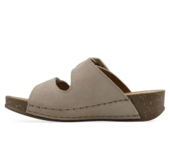 Women's White Mountain Fearful Footbed Sandals