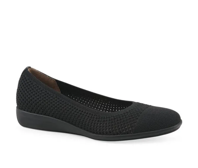 Women's White Mountain Florian Flats