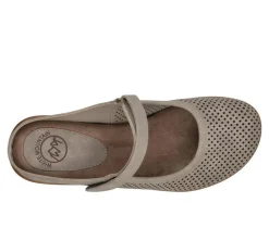 Women's White Mountain Vinto2 Clogs