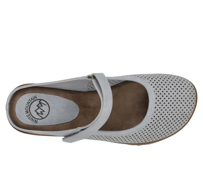 Women's White Mountain Vinto2 Clogs