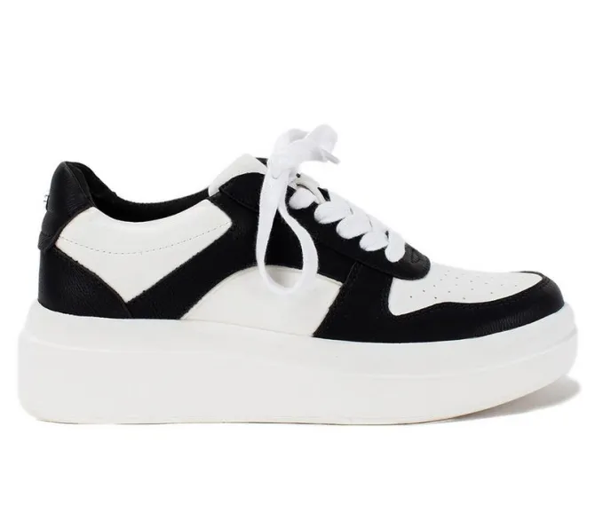 Women's Yellow Box Emma Sneakers